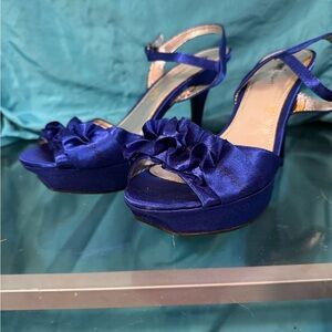 FIONI Clothing Royal Blue Satin Heels